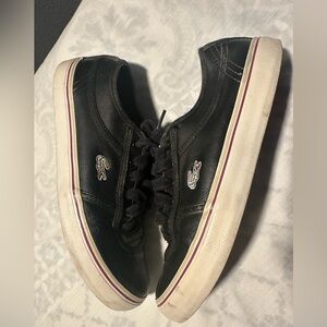 Lacoste women Black and White  leather Sneakers size 7